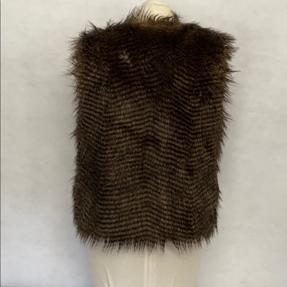 Jack by BB Dakota Stripe faux fur vest sz M - Picture 5 of 9